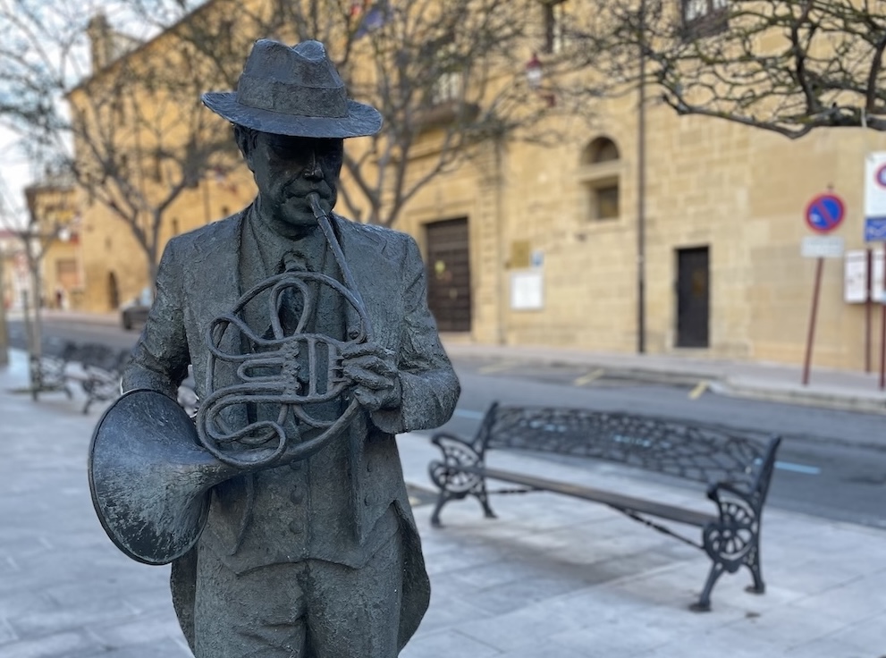 Musico de Haro Estatua de Haro